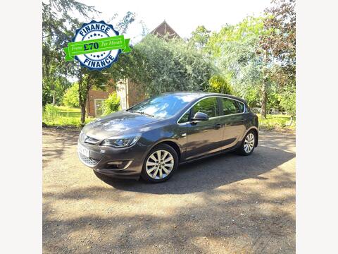 Vauxhall Astra Hatchback 2.0 CDTi Elite Auto Euro 5 5dr
