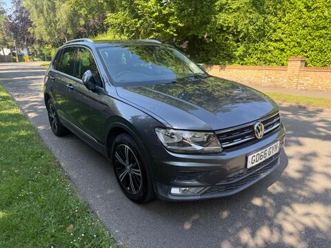 Volkswagen Tiguan SUV 2.0 TDI BlueMotion Tech SE Navigation 4Motion Euro 6 (s/s) 5dr