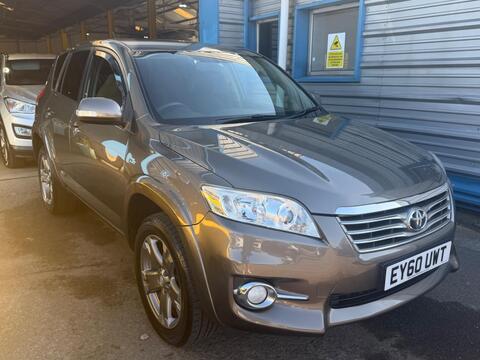Toyota RAV4 SUV 2.2 D-CAT SR Auto 4WD Euro 5 5dr