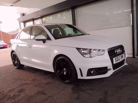 Audi A1 Hatchback 1.6 TDI S line Sportback Euro 5 (s/s) 5dr