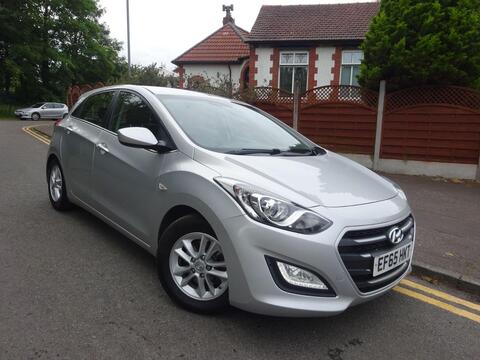 Hyundai i30 Hatchback 1.6 CRDi Blue Drive SE Euro 6 (s/s) 5dr