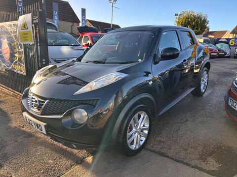 Nissan Juke SUV 1.6 Acenta Premium Euro 5 (s/s) 5dr