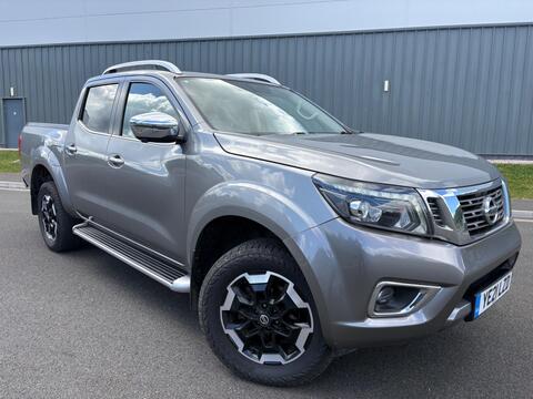 Nissan Navara Pickup 2.3 dCi Tekna Auto 4WD Euro 6 4dr