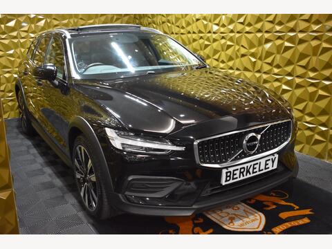 Volvo V60 Cross Country Estate 2.0 B5 MHEV Auto AWD Euro 6 (s/s) 5dr