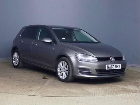 Volkswagen Golf Hatchback 1.6 TDI BlueMotion Tech SE DSG Euro 5 (s/s) 5dr