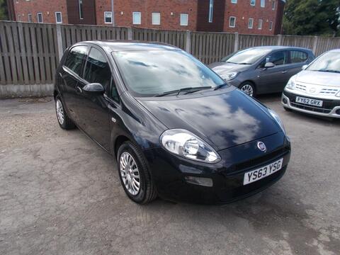 Fiat Punto Hatchback 1.2 Pop Euro 6 5dr