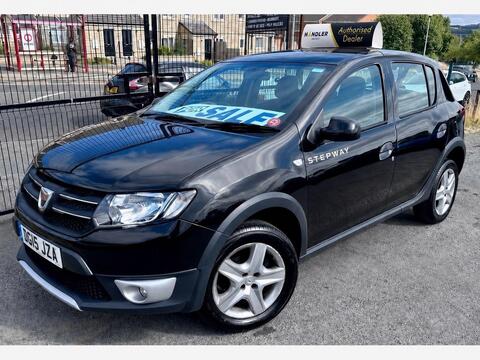 Dacia Sandero Stepway Hatchback 0.9 TCe Laureate Euro 5 5dr