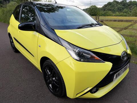 Toyota AYGO Hatchback 1.0 VVT-i x-cite 3 Yellow Bi-Tone Euro 6 5dr