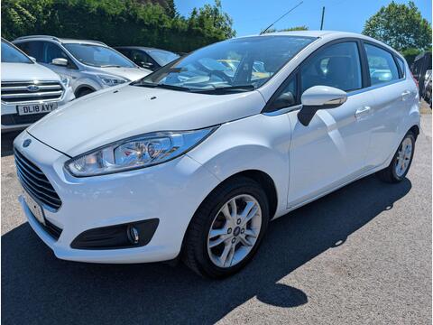 Ford Fiesta Hatchback 1.5 TDCi Zetec Euro 5 5dr