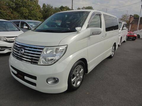 Nissan Elgrand MPV 4WD HIGHWAY STAR FRESH IMPORT