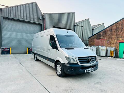 Mercedes-Benz Sprinter Panel Van 2.1 313 CDi RWD L3 H3 4dr