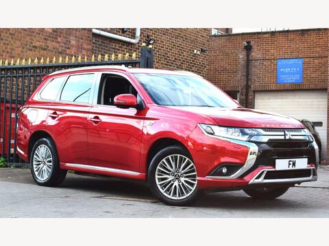 Mitsubishi Outlander SUV 2.4h TwinMotor 13.8kWh Design CVT 4WD Euro 6 (s/s) 5dr