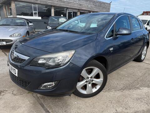 Vauxhall Astra Hatchback 1.6 16v SRi Euro 5 5dr