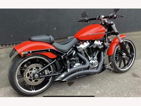 Harley-Davidson Softail Custom Cruiser 1868 FXBRS Breakout 114 Euro 4