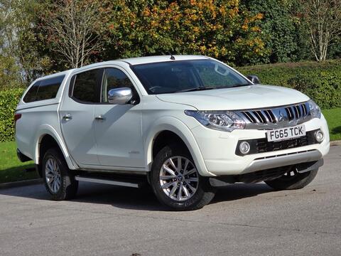 Mitsubishi L200 Pickup 2.4 DI-D DC Warrior 4WD Euro 5 4dr