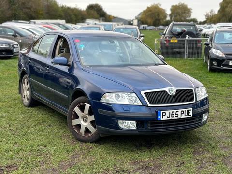 Skoda Octavia Hatchback 1.9 TDI Laurin & Klement DSG Euro 4 5dr