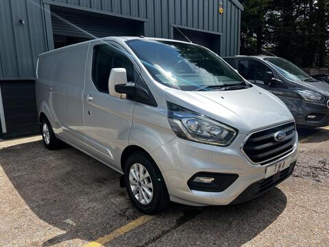 Ford Transit Custom Panel Van 2.0 300 EcoBlue Limited L2 H1 Euro 6 5dr