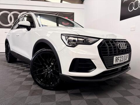 Audi Q3 SUV 1.5 TFSI CoD 35 Technik S Tronic Euro 6 (s/s) 5dr