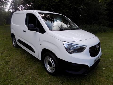 Vauxhall Combo Panel Van 1.5 Turbo D 2300 Dynamic L1 H1 Euro 6 4dr