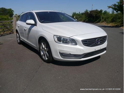 Volvo V60 Estate 2.0 D4 SE Geartronic Euro 6 (s/s) 5dr