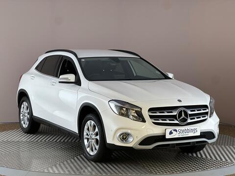 Mercedes-BenzGLA