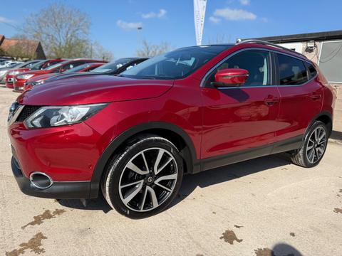 Nissan Qashqai SUV 1.2 DIG-T Tekna XTRON 2WD Euro 6 (s/s) 5dr