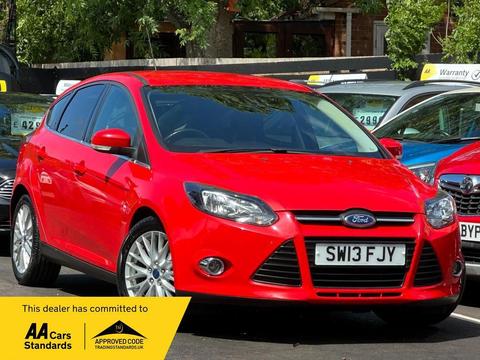 Ford Focus Hatchback 1.0T EcoBoost Zetec Euro 5 (s/s) 5dr
