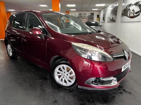 Renault Scenic MPV 1.5 dCi ENERGY Dynamique TomTom Euro 5 (s/s) 5dr