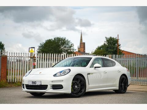 Porsche Panamera Hatchback 3.0 V6 E-Hybrid S TiptronicS Euro 5 (s/s) 5dr