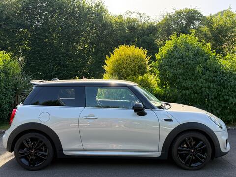 MINI Hatch Hatchback 1.5 Cooper Sport Euro 6 (s/s) 3dr