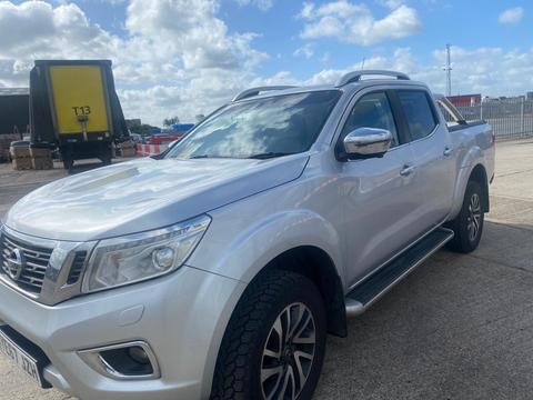 Nissan Navara Pickup 2.3 dCi Tekna 4WD Euro 6 (s/s) 4dr