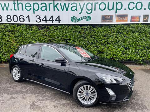Ford Focus Hatchback 1.0T EcoBoost Titanium Euro 6 (s/s) 5dr