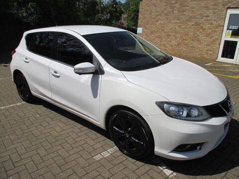 Nissan Pulsar Hatchback 1.2 DIG-T Tekna Euro 5 (s/s) 5dr Euro 5