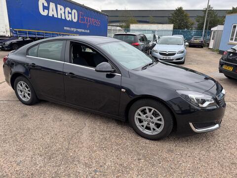 Vauxhall Insignia Hatchback 2.0 CDTi ecoFLEX Design Euro 5 (s/s) 5dr