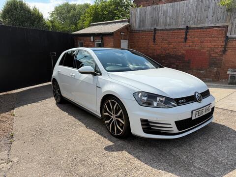 Volkswagen Golf Hatchback 2.0 TDI BlueMotion Tech GTD DSG Euro 6 (s/s) 5dr
