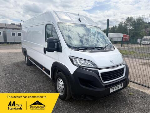 Peugeot Boxer Panel Van 2.2 BlueHDi 435 Professional Premium + L4 High Roof Euro 6 (s/s) 5dr