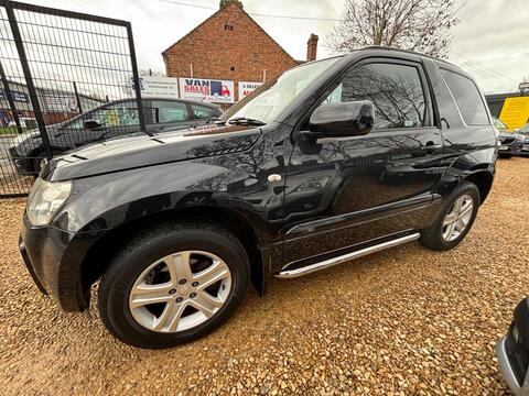 Suzuki Grand Vitara SUV 1.6 VVT + 4WD Euro 4 3dr