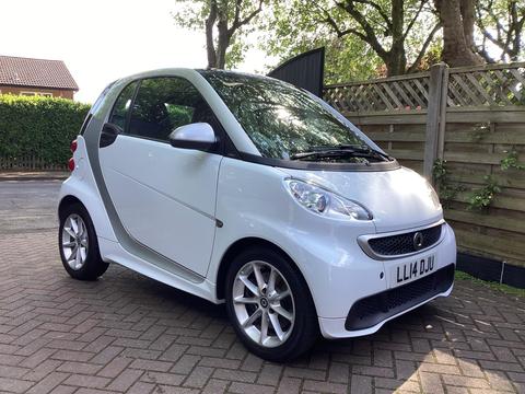 Smart fortwo Coupe 1.0 MHD Passion SoftTouch Euro 5 (s/s) 2dr