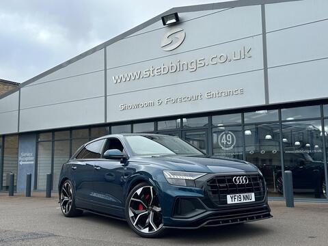 AudiQ8