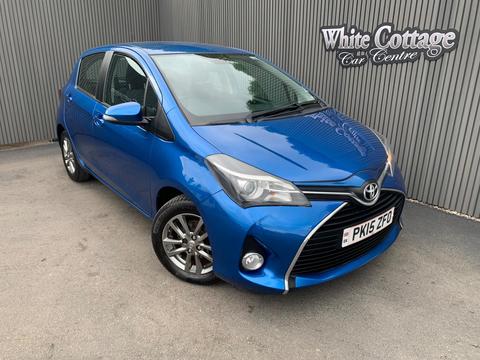 Toyota Yaris Hatchback 1.33 Dual VVT-i Icon Euro 5 5dr Euro 5