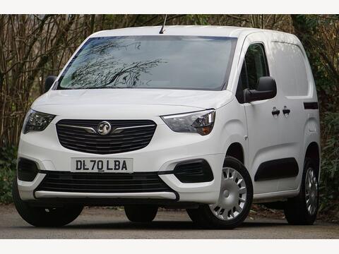 Vauxhall Combo Panel Van 1.6 Turbo D 2300 Sportive L1 H1 Euro 6 (s/s) 4dr