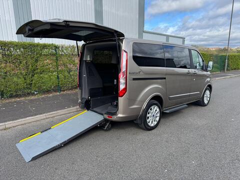 Ford Tourneo Custom Minibus 2.0 320 EcoBlue Titanium L1 Euro 6 (s/s) 5dr