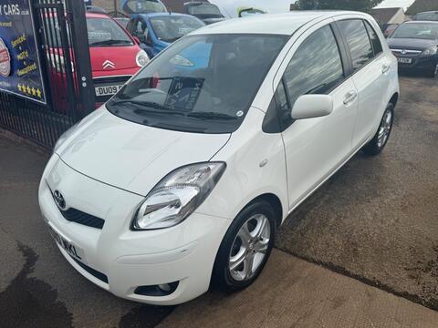 Toyota Yaris Hatchback 1.33 Dual VVT-i TR Euro 4 (s/s) 5dr