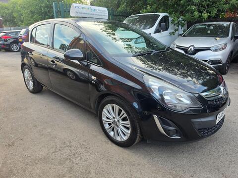 Vauxhall Corsa Hatchback 1.2 16V SE Euro 5 5dr