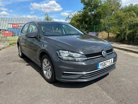 Volkswagen Golf Hatchback 1.6 TDI BlueMotion Tech SE Nav Euro 6 (s/s) 5dr