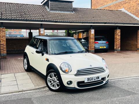 MINI Hatch Hatchback 1.6 Cooper Steptronic Euro 5 3dr