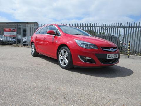 Vauxhall Astra Estate 2.0 CDTi SRi Sports Tourer Euro 5 (s/s) 5dr