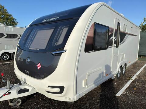 Swift Elegance Grande 835 Tourer AWD motor mover