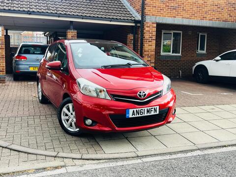 Toyota Yaris Hatchback 1.33 Dual VVT-i T Spirit Multidrive S Euro 5 5dr