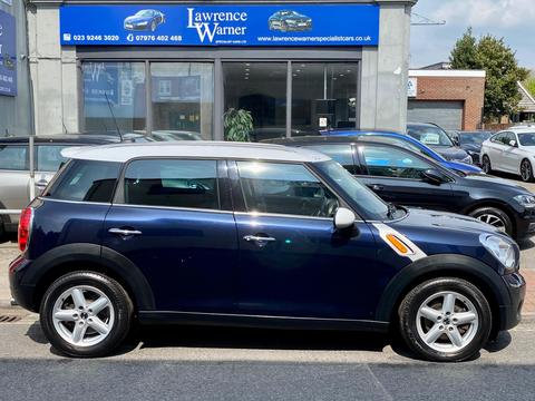 MINI Countryman SUV 1.6 Cooper Euro 5 (s/s) 5dr